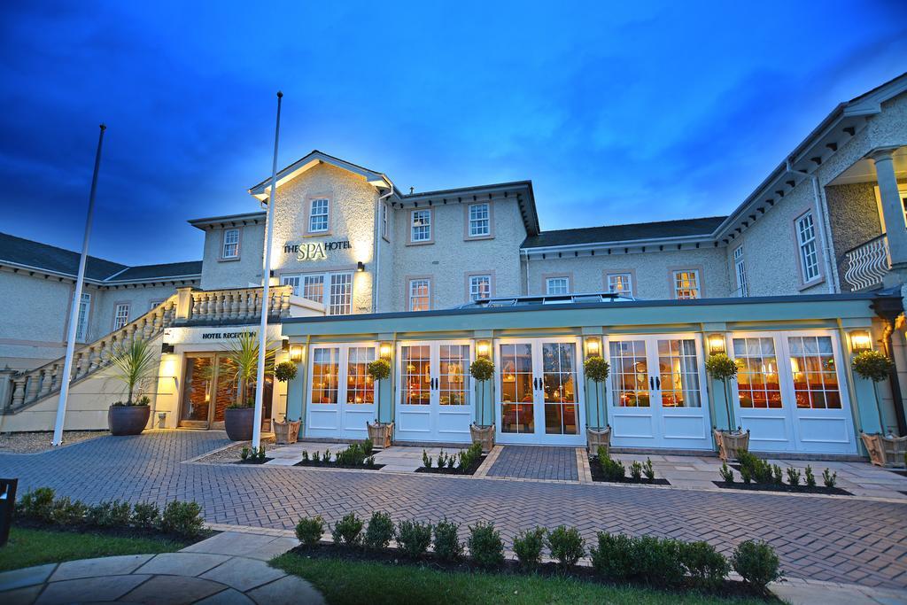 Spa Hotel at Ribby Hall Village Wrea Green Exteriör bild